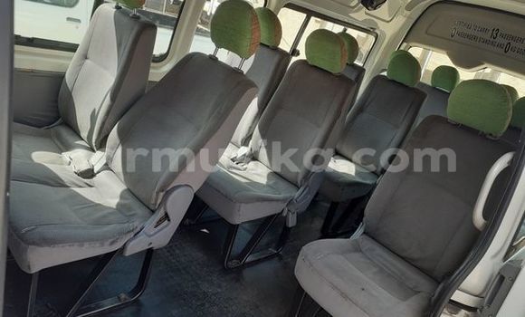 Tenga Tsaru Toyota bB Chena Mota in Harare in Harare Tenga Tsaru Toyota bB Chena Mota in Harare in Harare