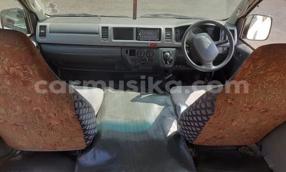 Tenga Tsaru Toyota bB Chena Mota in Harare in Harare Tenga Tsaru Toyota bB Chena Mota in Harare in Harare