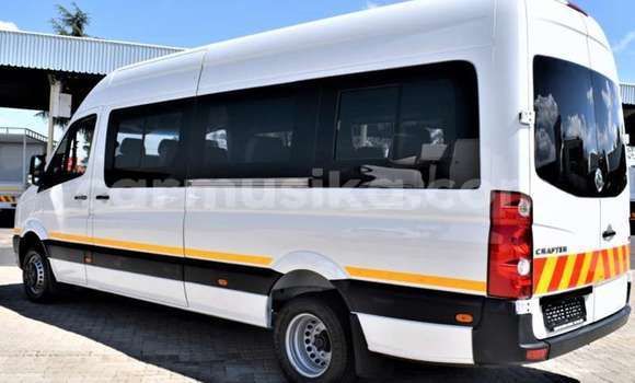 Acheter Occasion Voiture Volkswagen Caravelle Blanc à Beitbridge, Matabeleland South Acheter Occasion Voiture Volkswagen Caravelle Blanc à Beitbridge, Matabeleland South