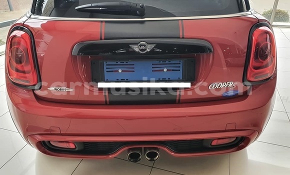 Tenga Tsaru MINI Cooper Tsvuku Mota in Beitbridge in Matabeleland South Tenga Tsaru MINI Cooper Tsvuku Mota in Beitbridge in Matabeleland South