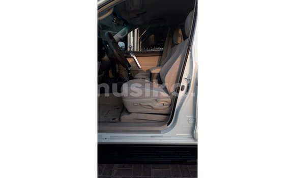 Buy Import Toyota Prado White Car in Import - Dubai in Harare Buy Import Toyota Prado White Car in Import - Dubai in Harare