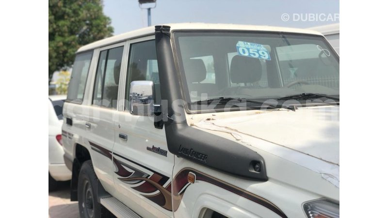 Big with watermark toyota land cruiser harare import dubai 16648