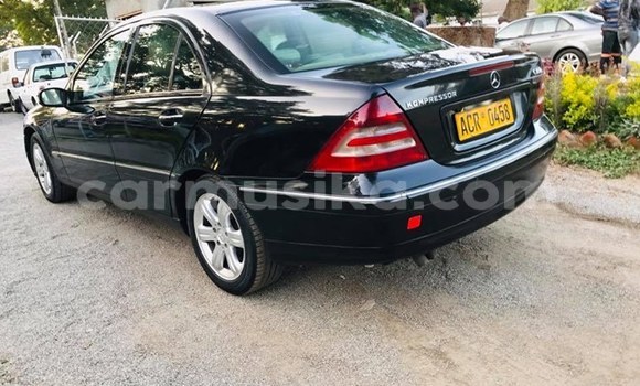 Tenga Tsaru Mercedes‒Benz C–Class Nhema Mota in Harare in Harare Tenga Tsaru Mercedes‒Benz C–Class Nhema Mota in Harare in Harare