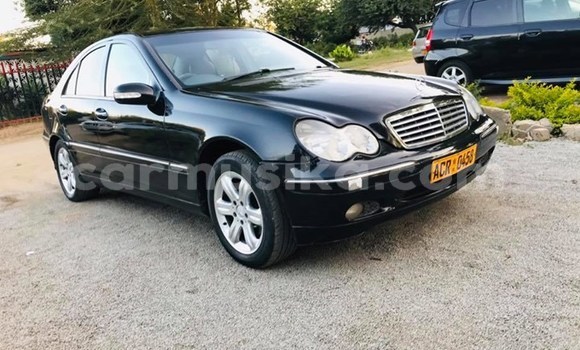 Tenga Tsaru Mercedes‒Benz C–Class Nhema Mota in Harare in Harare Tenga Tsaru Mercedes‒Benz C–Class Nhema Mota in Harare in Harare