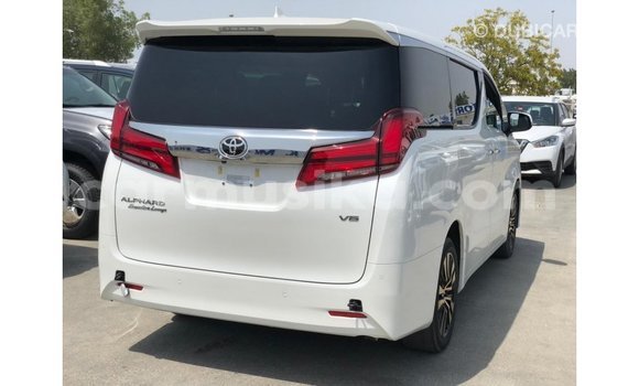 Buy Import Toyota Alphard White Car in Import - Dubai in Harare Buy Import Toyota Alphard White Car in Import - Dubai in Harare