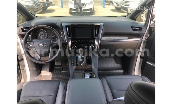 Buy Import Toyota Alphard White Car in Import - Dubai in Harare Buy Import Toyota Alphard White Car in Import - Dubai in Harare