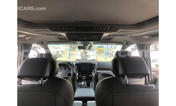 Buy Import Toyota Alphard White Car in Import - Dubai in Harare Buy Import Toyota Alphard White Car in Import - Dubai in Harare