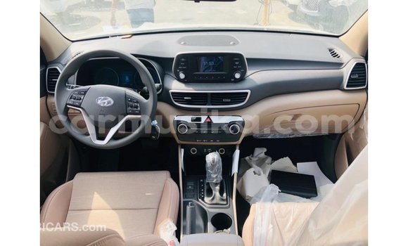Tenga Imported Hyundai Tucson Zvimwe Mota in Import - Dubai in Harare Tenga Imported Hyundai Tucson Zvimwe Mota in Import - Dubai in Harare