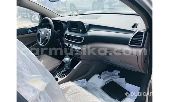 Tenga Imported Hyundai Tucson Zvimwe Mota in Import - Dubai in Harare Tenga Imported Hyundai Tucson Zvimwe Mota in Import - Dubai in Harare