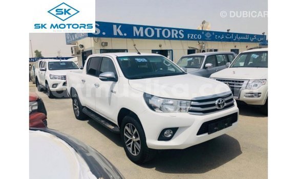 Tenga Imported Toyota Hilux Chena Mota in Import - Dubai in Harare Tenga Imported Toyota Hilux Chena Mota in Import - Dubai in Harare