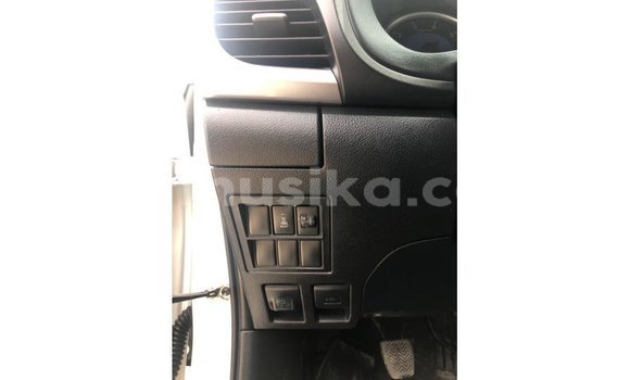 Tenga Imported Toyota Hilux Chena Mota in Import - Dubai in Harare Tenga Imported Toyota Hilux Chena Mota in Import - Dubai in Harare