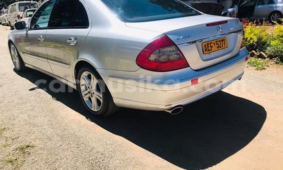 Tenga Tsaru Mercedes‒Benz E–Class Sirivha Mota in Harare in Harare Tenga Tsaru Mercedes‒Benz E–Class Sirivha Mota in Harare in Harare