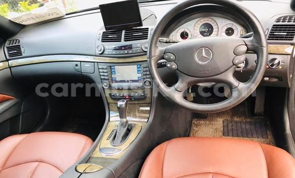 Tenga Tsaru Mercedes‒Benz E–Class Nhema Mota in Harare in Harare Tenga Tsaru Mercedes‒Benz E–Class Nhema Mota in Harare in Harare