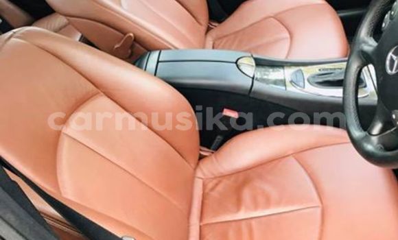 Tenga Tsaru Mercedes‒Benz E–Class Nhema Mota in Harare in Harare Tenga Tsaru Mercedes‒Benz E–Class Nhema Mota in Harare in Harare