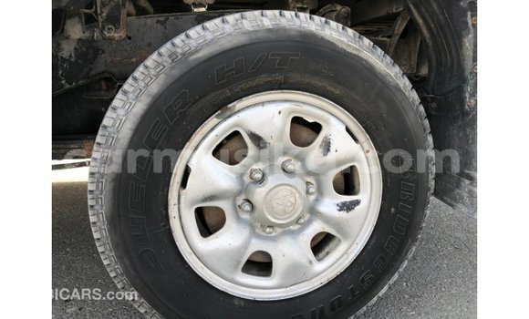 Tenga Imported Toyota Hilux Chena Mota in Import - Dubai in Harare Tenga Imported Toyota Hilux Chena Mota in Import - Dubai in Harare