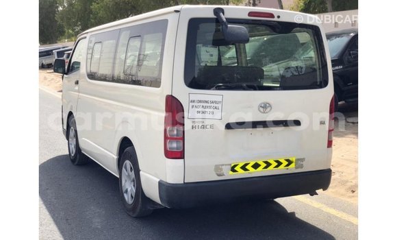 Buy Import Toyota Hiace White Car in Import - Dubai in Harare Buy Import Toyota Hiace White Car in Import - Dubai in Harare