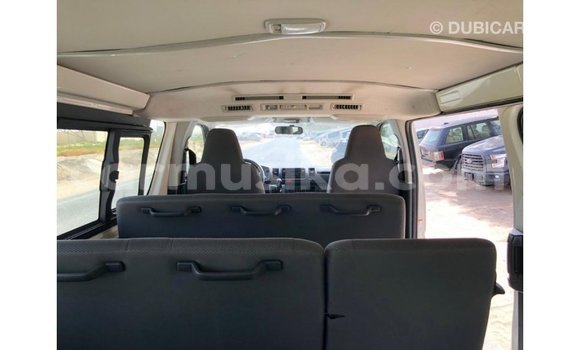 Buy Import Toyota Hiace White Car in Import - Dubai in Harare Buy Import Toyota Hiace White Car in Import - Dubai in Harare