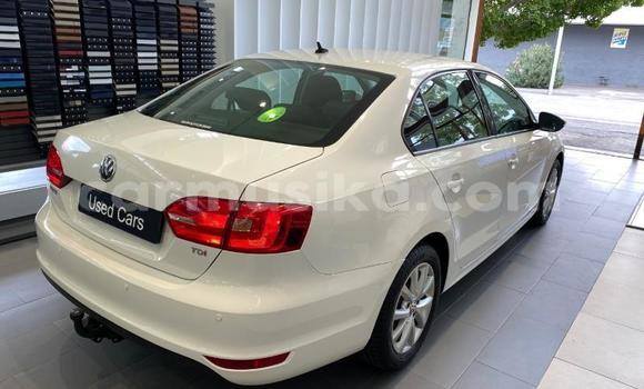 Buy Used Volkswagen Jetta White Car in Harare in Harare Buy Used Volkswagen Jetta White Car in Harare in Harare