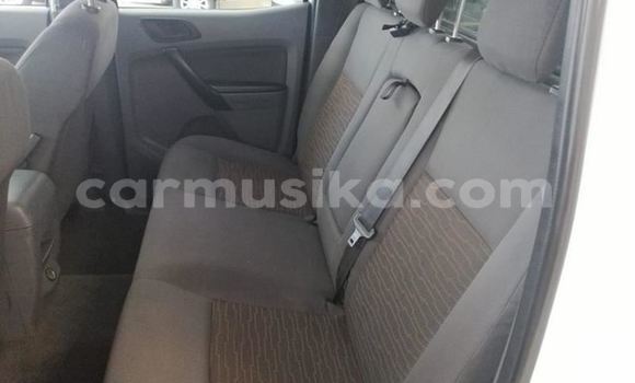 Acheter Occasion Voiture Ford Ranger Blanc à Beitbridge, Matabeleland South Acheter Occasion Voiture Ford Ranger Blanc à Beitbridge, Matabeleland South