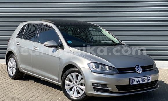 Buy Used Volkswagen Golf Silver Car in Alexandra Park in Harare Buy Used Volkswagen Golf Silver Car in Alexandra Park in Harare
