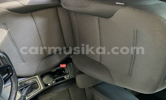 Buy Used Volkswagen Golf Silver Car in Alexandra Park in Harare Buy Used Volkswagen Golf Silver Car in Alexandra Park in Harare