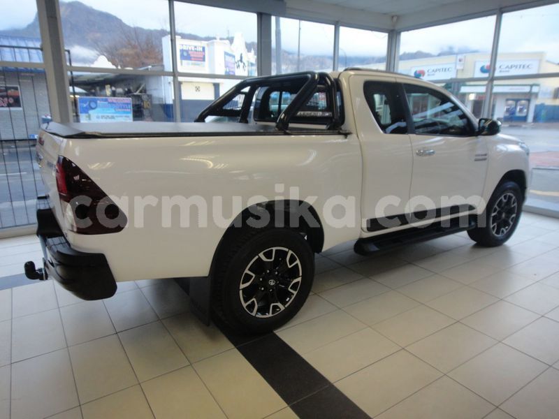 Big with watermark toyota hilux matabeleland south beitbridge 16669