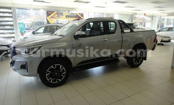 Acheter Occasion Voiture Toyota Hilux Blanc à Beitbridge, Matabeleland South Acheter Occasion Voiture Toyota Hilux Blanc à Beitbridge, Matabeleland South