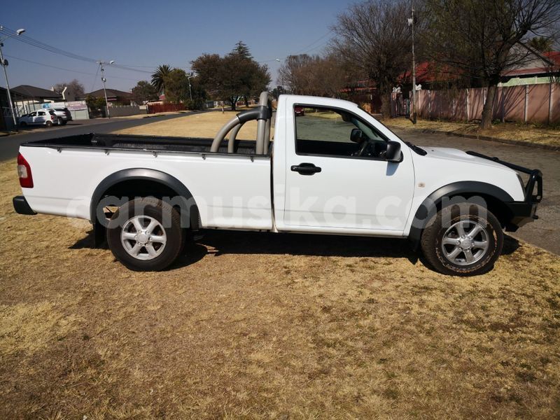 Big with watermark isuzu kb matabeleland south beitbridge 16670