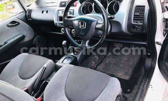 Tenga Tsaru Honda Fit Chena Mota in Harare in Harare Tenga Tsaru Honda Fit Chena Mota in Harare in Harare