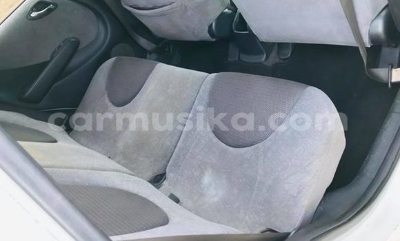 Tenga Tsaru Honda Fit Chena Mota in Harare in Harare Tenga Tsaru Honda Fit Chena Mota in Harare in Harare