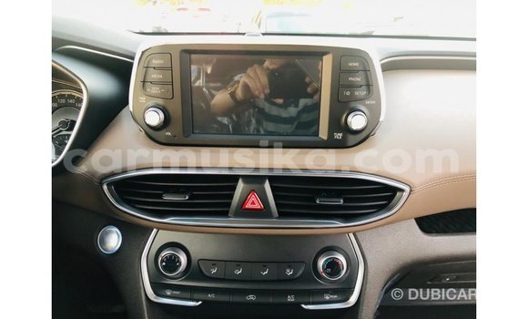 Tenga Imported Hyundai Santa Fe Bhuruu Mota in Import - Dubai in Harare Tenga Imported Hyundai Santa Fe Bhuruu Mota in Import - Dubai in Harare