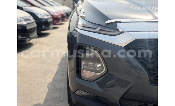 Buy Import Hyundai Santa Fe Green Car in Import - Dubai in Harare Buy Import Hyundai Santa Fe Green Car in Import - Dubai in Harare