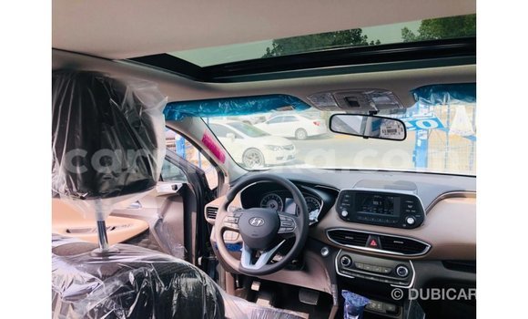 Buy Import Hyundai Santa Fe Green Car in Import - Dubai in Harare Buy Import Hyundai Santa Fe Green Car in Import - Dubai in Harare