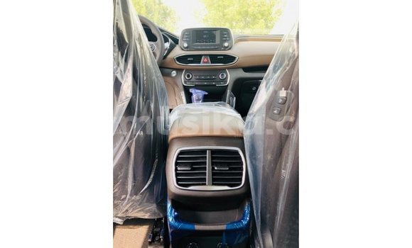 Buy Import Hyundai Santa Fe Green Car in Import - Dubai in Harare Buy Import Hyundai Santa Fe Green Car in Import - Dubai in Harare