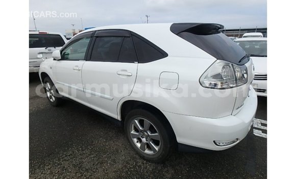 Tenga Imported Toyota Harrier Chena Mota in Import - Dubai in Harare Tenga Imported Toyota Harrier Chena Mota in Import - Dubai in Harare