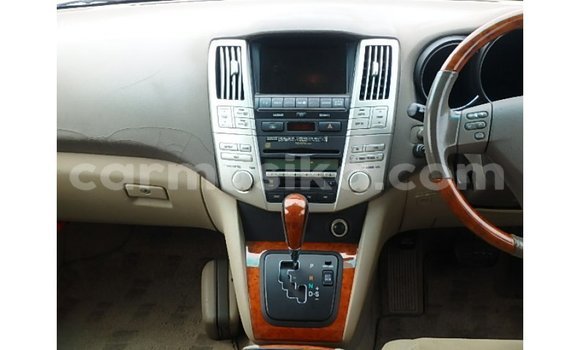 Tenga Imported Toyota Harrier Chena Mota in Import - Dubai in Harare Tenga Imported Toyota Harrier Chena Mota in Import - Dubai in Harare