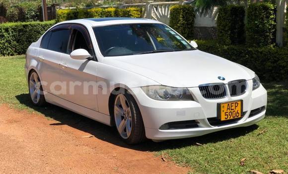 Tenga Tsaru BMW 3–Series Chena Mota in Harare in Harare Tenga Tsaru BMW 3–Series Chena Mota in Harare in Harare