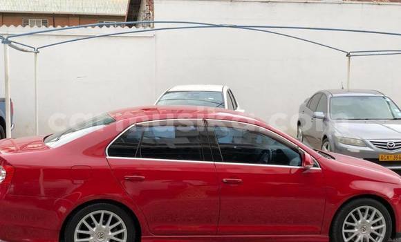 Tenga Tsaru Volkswagen Jetta Tsvuku Mota in Bulawayo in Bulawayo Tenga Tsaru Volkswagen Jetta Tsvuku Mota in Bulawayo in Bulawayo
