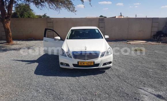 Tenga Tsaru Mercedes‒Benz E–Class Chena Mota in Bulawayo in Bulawayo Tenga Tsaru Mercedes‒Benz E–Class Chena Mota in Bulawayo in Bulawayo