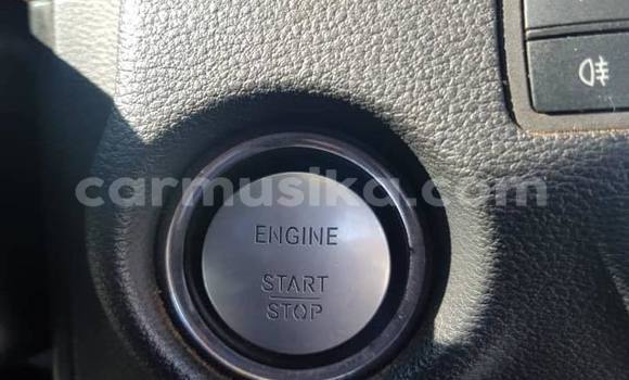 Tenga Tsaru Mercedes‒Benz E–Class Chena Mota in Bulawayo in Bulawayo Tenga Tsaru Mercedes‒Benz E–Class Chena Mota in Bulawayo in Bulawayo