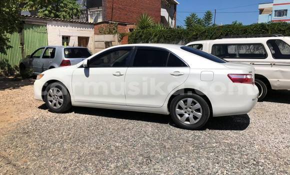 Tenga Tsaru Toyota Camry Chena Mota in Bulawayo in Bulawayo Tenga Tsaru Toyota Camry Chena Mota in Bulawayo in Bulawayo