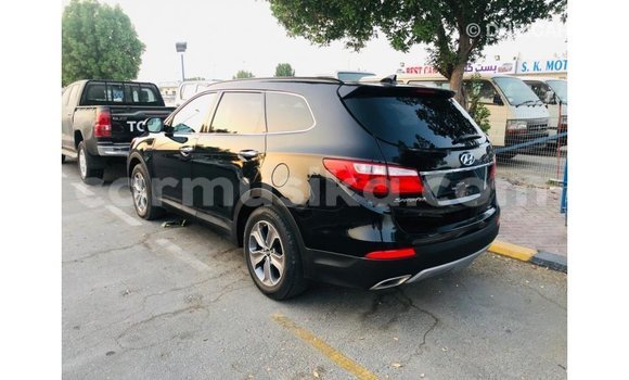 Tenga Imported Hyundai Santa Fe Nhema Mota in Import - Dubai in Harare Tenga Imported Hyundai Santa Fe Nhema Mota in Import - Dubai in Harare