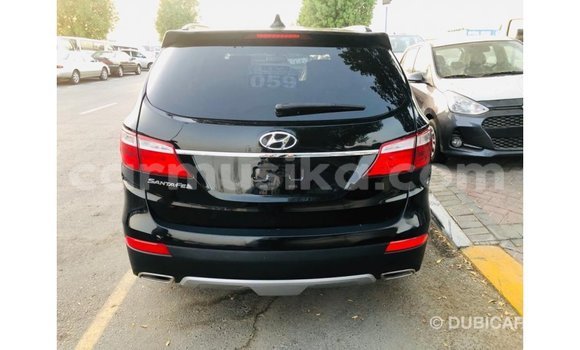 Tenga Imported Hyundai Santa Fe Nhema Mota in Import - Dubai in Harare Tenga Imported Hyundai Santa Fe Nhema Mota in Import - Dubai in Harare