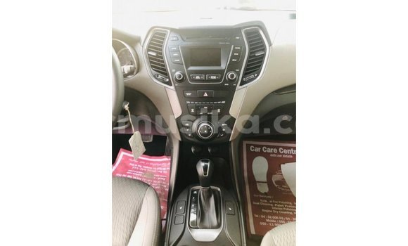 Tenga Imported Hyundai Santa Fe Nhema Mota in Import - Dubai in Harare Tenga Imported Hyundai Santa Fe Nhema Mota in Import - Dubai in Harare