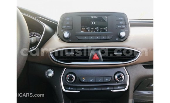 Buy Import Hyundai Santa Fe White Car in Import - Dubai in Harare Buy Import Hyundai Santa Fe White Car in Import - Dubai in Harare