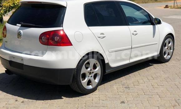 Tenga Tsaru Volkswagen Golf Chena Mota in Bulawayo in Bulawayo Tenga Tsaru Volkswagen Golf Chena Mota in Bulawayo in Bulawayo