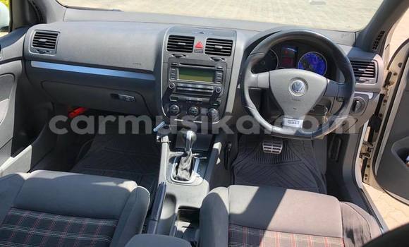 Tenga Tsaru Volkswagen Golf Chena Mota in Bulawayo in Bulawayo Tenga Tsaru Volkswagen Golf Chena Mota in Bulawayo in Bulawayo