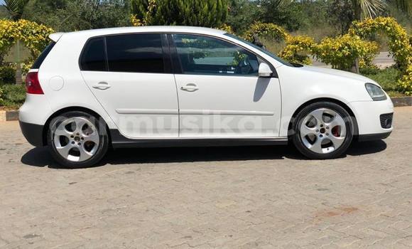 Tenga Tsaru Volkswagen Golf Chena Mota in Bulawayo in Bulawayo Tenga Tsaru Volkswagen Golf Chena Mota in Bulawayo in Bulawayo