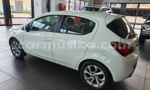 Buy Used Opel Crossland X White Car in Harare in Harare Buy Used Opel Crossland X White Car in Harare in Harare