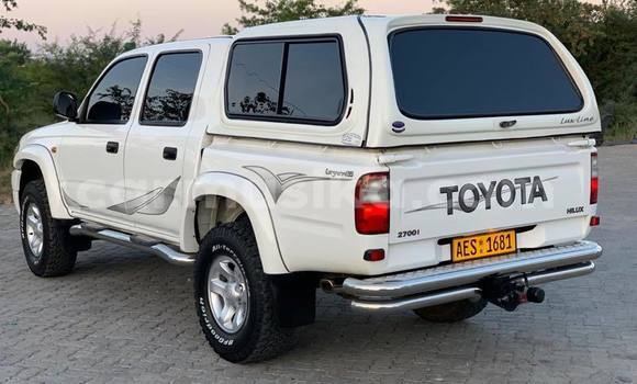Tenga Tsaru Toyota Hilux Chena Mota in Bulawayo in Bulawayo Tenga Tsaru Toyota Hilux Chena Mota in Bulawayo in Bulawayo